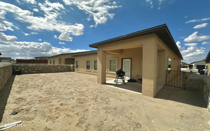 132 Ruth Trail, Santa Teresa, NM 88008, 4 Habitaciones Habitaciones , ,2 BañosBaños,Residential,En Venta,132 Ruth Trail,0,929339