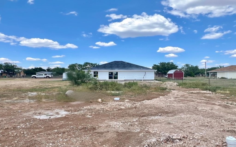 115 E 41st St, San Angelo, TX 76903, 3 Bedrooms Bedrooms, ,2 BathroomsBathrooms,Residential,For Sale,115 E 41st St,0,128856