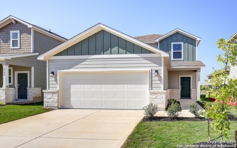 4322 Clarisse Street, New Braunfels, TX 78130, 4 Bedrooms Bedrooms, ,3 BathroomsBathrooms,Residential,For Sale,4322 Clarisse Street,0,1863174