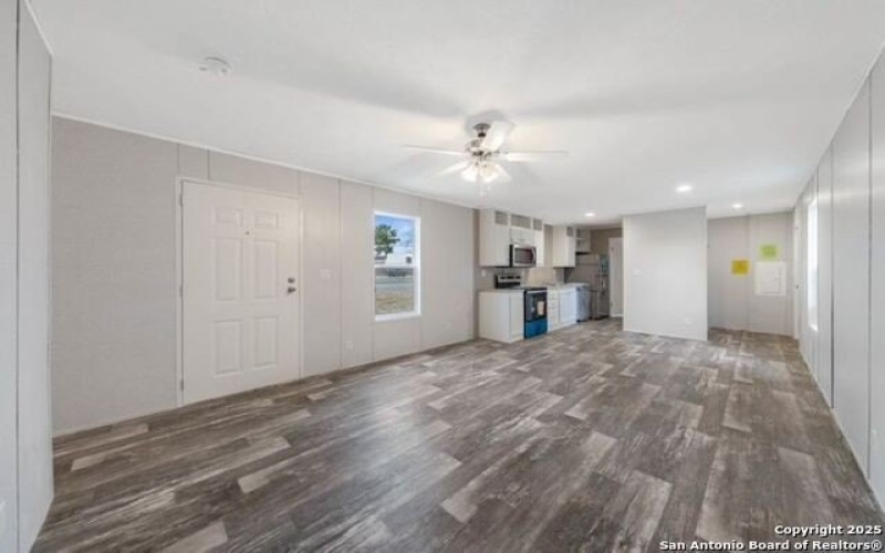 755 Avenue D, Poteet, TX 78065, 3 Habitaciones Habitaciones , ,2 BañosBaños,Residential,En Venta,755 Avenue D,0,1896823