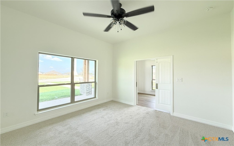 421 Ridge Crest Drive, Copperas Cove, TX 76522, 3 Habitaciones Habitaciones , ,2 BañosBaños,Residential,En Venta,421 Ridge Crest Drive,0,589340