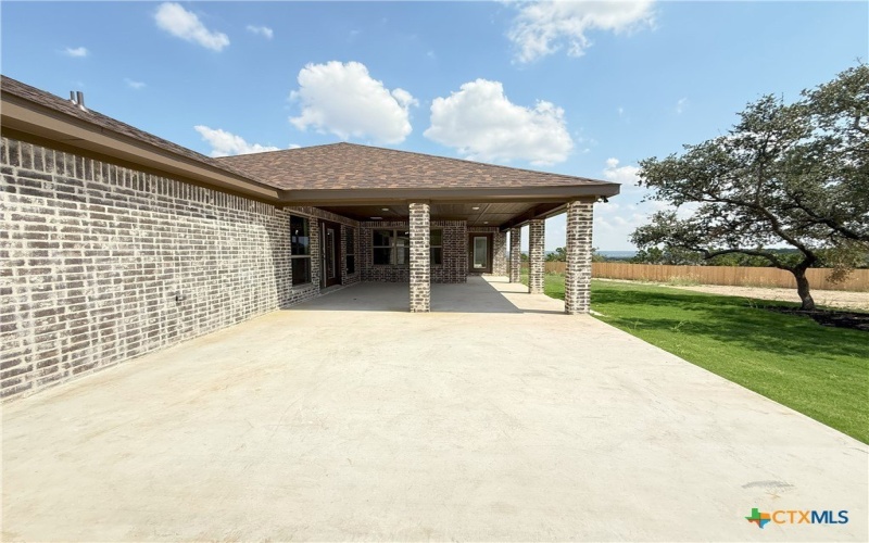 421 Ridge Crest Drive, Copperas Cove, TX 76522, 3 Habitaciones Habitaciones , ,2 BañosBaños,Residential,En Venta,421 Ridge Crest Drive,0,589340