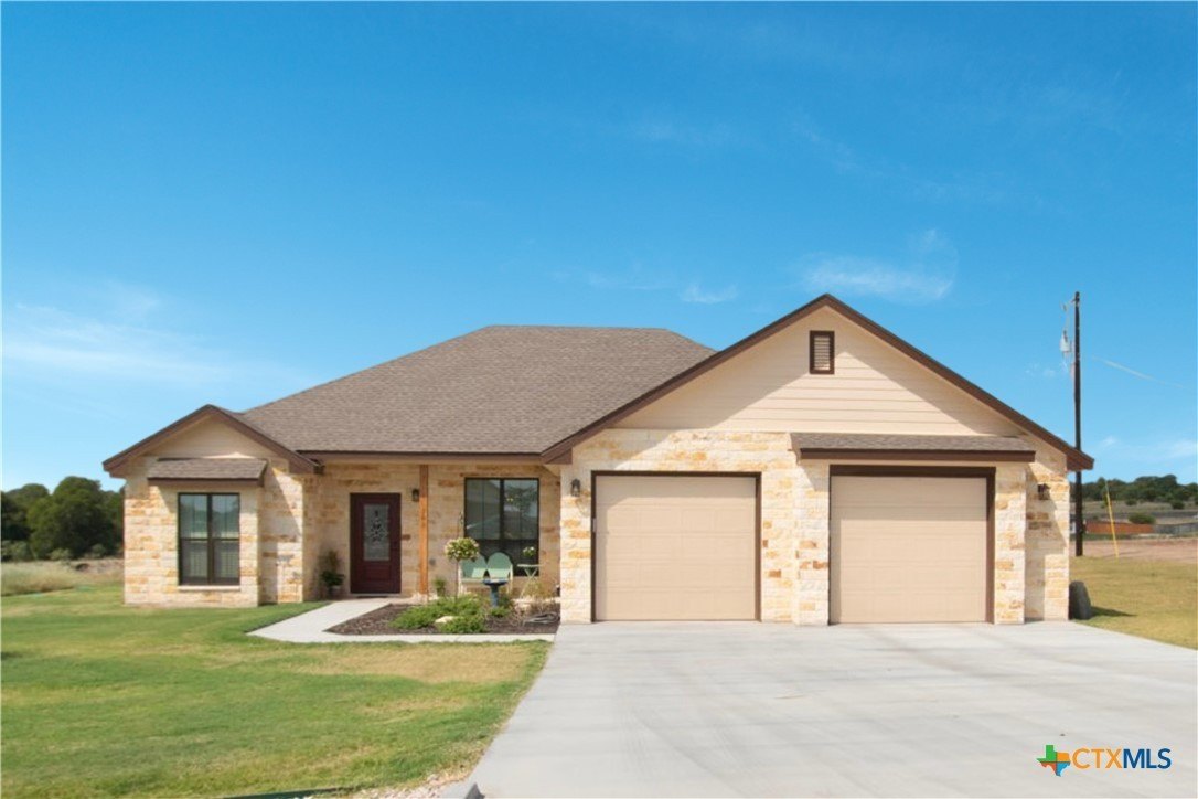 101 Hillside Lane, Lampasas, TX 76550, 3 Habitaciones Habitaciones , ,2 BañosBaños,Residential,En Venta,101 Hillside Lane,0,590569