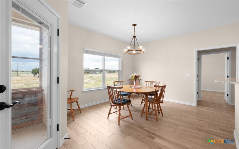 101 Hillside Lane, Lampasas, TX 76550, 3 Habitaciones Habitaciones , ,2 BañosBaños,Residential,En Venta,101 Hillside Lane,0,590569