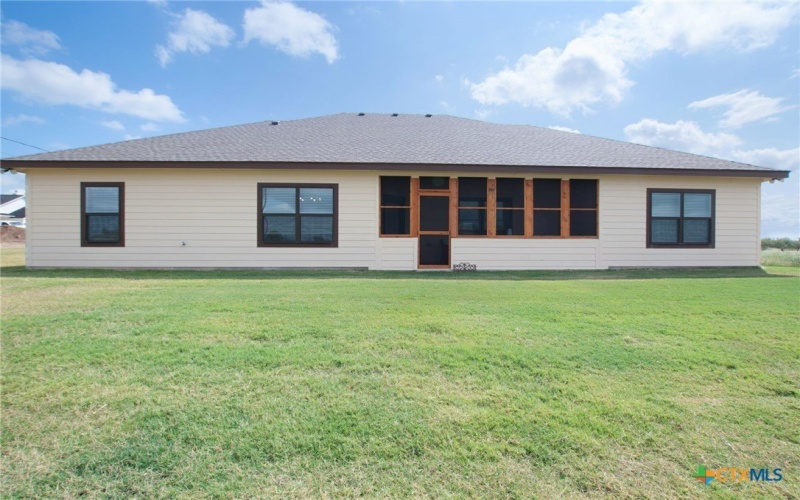 101 Hillside Lane, Lampasas, TX 76550, 3 Habitaciones Habitaciones , ,2 BañosBaños,Residential,En Venta,101 Hillside Lane,0,590569