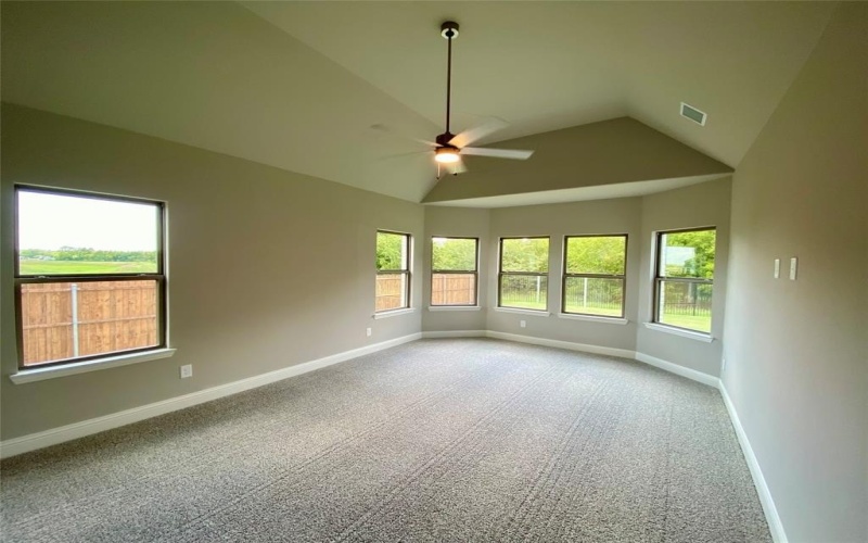 400 Devonshire Drive, Greenville, TX 75401, 5 Bedrooms Bedrooms, ,5 BathroomsBathrooms,Residential,For Sale,400 Devonshire Drive,0,21045374