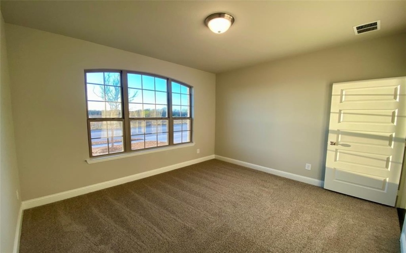 400 Devonshire Drive, Greenville, TX 75401, 5 Bedrooms Bedrooms, ,5 BathroomsBathrooms,Residential,For Sale,400 Devonshire Drive,0,21045374