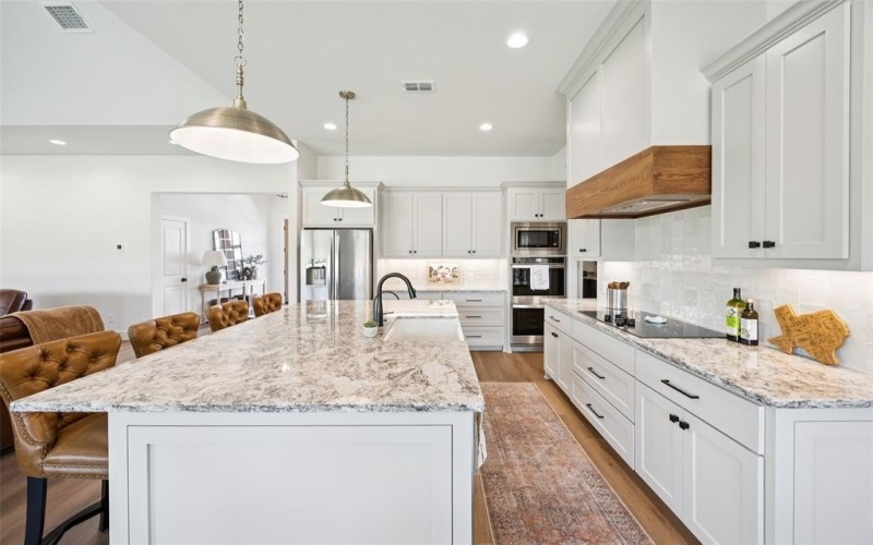 3004 Parker Meadows Court, Weatherford, TX 76088, 3 Bedrooms Bedrooms, ,2 BathroomsBathrooms,Residential,For Sale,3004 Parker Meadows Court,0,21042918
