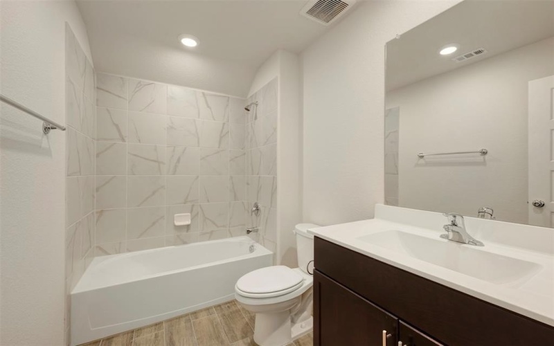 111 Hudson Lane, Justin, TX 76247, 5 Bedrooms Bedrooms, ,3 BathroomsBathrooms,Residential,For Sale,111 Hudson Lane,0,21042961