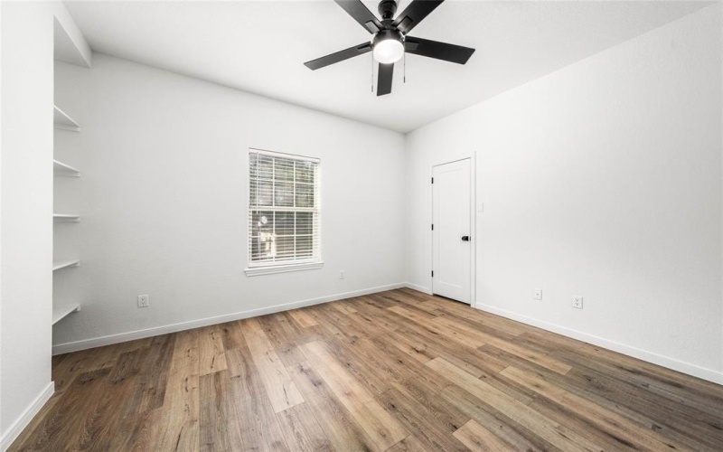 1911 S 11th Street, Waco, TX 76706, 8 Habitaciones Habitaciones , ,5 BañosBaños,Residential Multi Family,En Venta,1911 S 11th Street,0,21043304