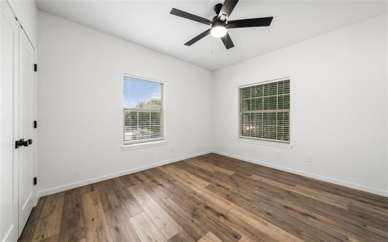 1911 S 11th Street, Waco, TX 76706, 8 Habitaciones Habitaciones , ,5 BañosBaños,Residential Multi Family,En Venta,1911 S 11th Street,0,21043304