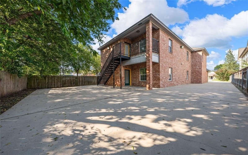 1911 S 11th Street, Waco, TX 76706, 8 Habitaciones Habitaciones , ,5 BañosBaños,Residential Multi Family,En Venta,1911 S 11th Street,0,21043304