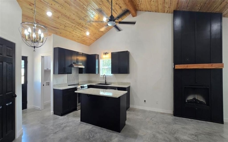 1036 Champ Lane, Springtown, TX 76082, 2 Bedrooms Bedrooms, ,1 BathroomBathrooms,Residential,For Sale,1036 Champ Lane,0,21043454