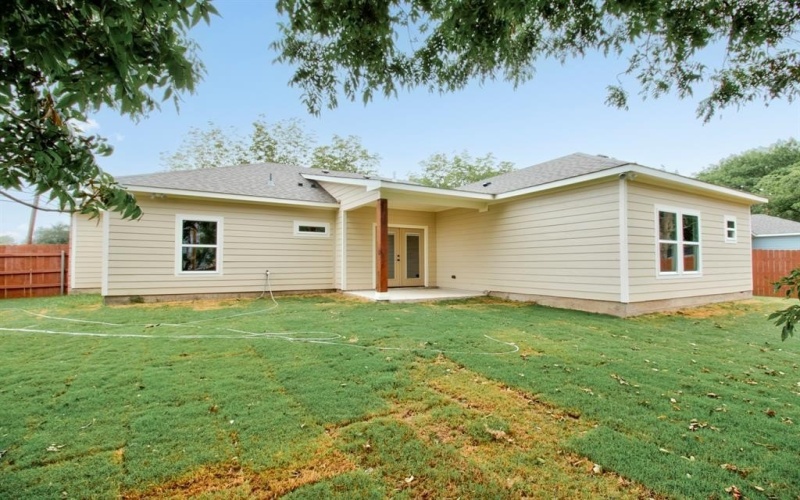 1019 HOLIDAY Drive, Sherman, TX 75090, 4 Habitaciones Habitaciones , ,2 BañosBaños,Residential,En Venta,1019 HOLIDAY Drive,0,21043987