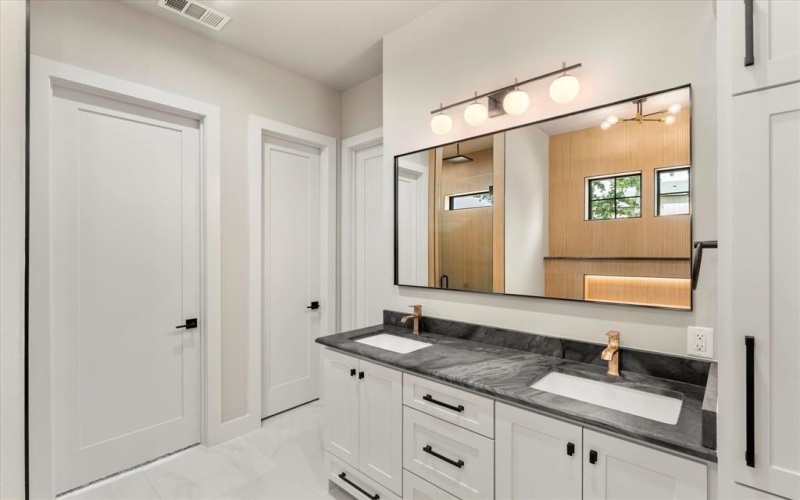 2565 Groves Court, Tool, TX 75143, 6 Habitaciones Habitaciones , ,6 BañosBaños,Residential,En Venta,2565 Groves Court,0,21044225