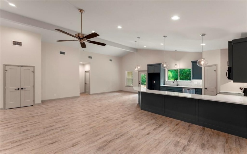 104 Rudder Road, Gun Barrel City, TX 75156, 3 Habitaciones Habitaciones , ,2 BañosBaños,Residential,En Venta,104 Rudder Road,0,21044669