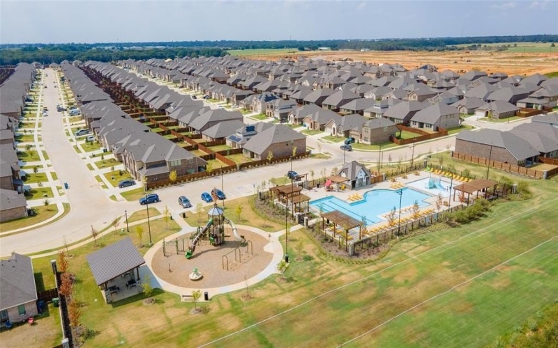 9916 Lariat Drive, Aubrey, TX 76227, 4 Habitaciones Habitaciones , ,3 BañosBaños,Residential,En Venta,9916 Lariat Drive,0,21044865