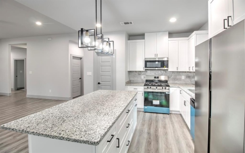 1015 HOLIDAY Drive, Sherman, TX 75090, 4 Habitaciones Habitaciones , ,2 BañosBaños,Residential,En Venta,1015 HOLIDAY Drive,0,21044989