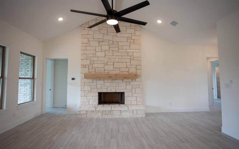 3080 Willow RD, Celeste, TX 75423, 3 Habitaciones Habitaciones , ,2 BañosBaños,Residential,En Venta,3080 Willow RD,0,21045537