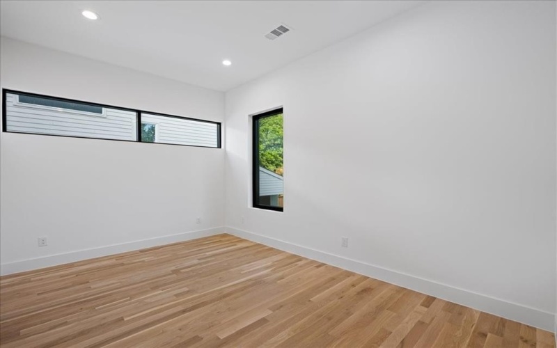 4517 Weldon Street, Dallas, TX 75204, 4 Bedrooms Bedrooms, ,3 BathroomsBathrooms,Residential,For Sale,4517 Weldon Street,0,21045607