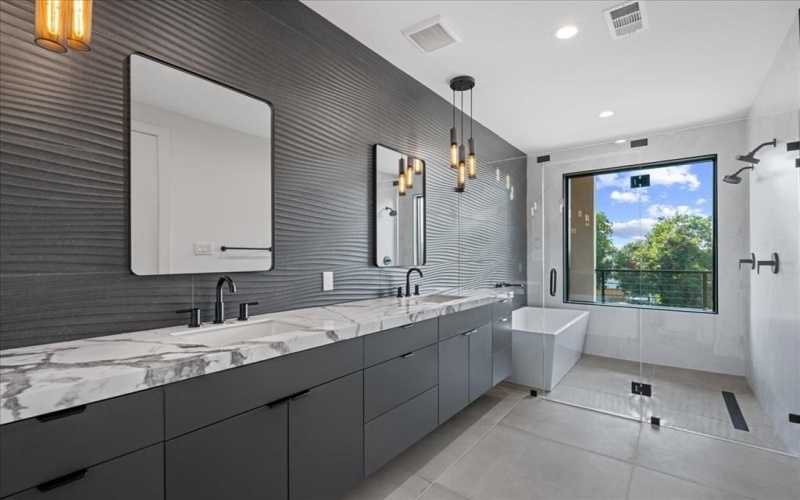 4517 Weldon Street, Dallas, TX 75204, 4 Bedrooms Bedrooms, ,3 BathroomsBathrooms,Residential,For Sale,4517 Weldon Street,0,21045607