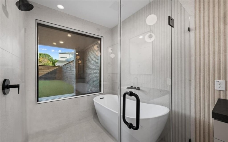 4517 Weldon Street, Dallas, TX 75204, 4 Bedrooms Bedrooms, ,3 BathroomsBathrooms,Residential,For Sale,4517 Weldon Street,0,21045607