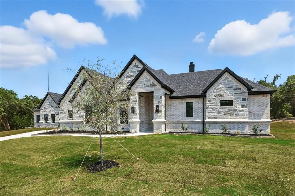 1055 glenoaks Drive, Weatherford, TX 76088, 5 Habitaciones Habitaciones , ,3 BañosBaños,Residential,En Venta,1055 glenoaks Drive,0,21045681