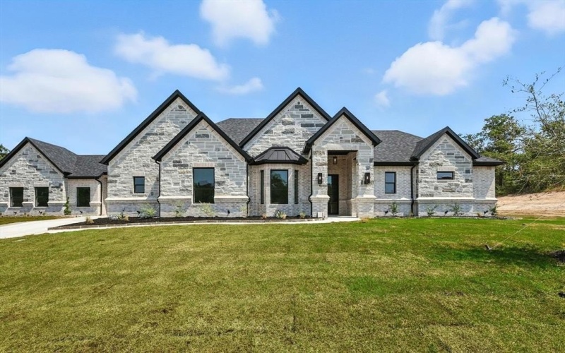 1055 glenoaks Drive, Weatherford, TX 76088, 5 Habitaciones Habitaciones , ,3 BañosBaños,Residential,En Venta,1055 glenoaks Drive,0,21045681