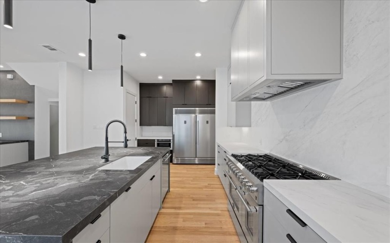 4519 Weldon Street, Dallas, TX 75204, 4 Bedrooms Bedrooms, ,3 BathroomsBathrooms,Residential,For Sale,4519 Weldon Street,0,21045702