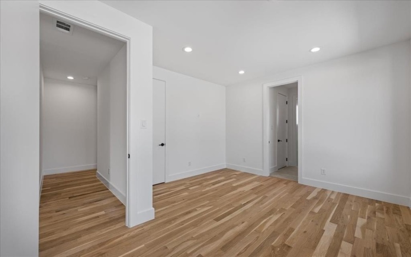 4519 Weldon Street, Dallas, TX 75204, 4 Bedrooms Bedrooms, ,3 BathroomsBathrooms,Residential,For Sale,4519 Weldon Street,0,21045702
