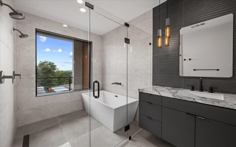 4519 Weldon Street, Dallas, TX 75204, 4 Bedrooms Bedrooms, ,3 BathroomsBathrooms,Residential,For Sale,4519 Weldon Street,0,21045702