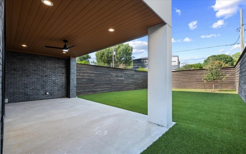 4519 Weldon Street, Dallas, TX 75204, 4 Bedrooms Bedrooms, ,3 BathroomsBathrooms,Residential,For Sale,4519 Weldon Street,0,21045702
