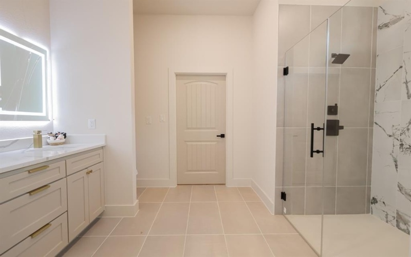 5420 Carver Drive, Fort Worth, TX 76107, 4 Bedrooms Bedrooms, ,2 BathroomsBathrooms,Residential,For Sale,5420 Carver Drive,0,21045720