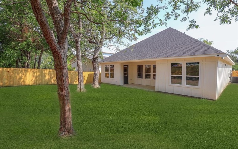 5420 Carver Drive, Fort Worth, TX 76107, 4 Bedrooms Bedrooms, ,2 BathroomsBathrooms,Residential,For Sale,5420 Carver Drive,0,21045720