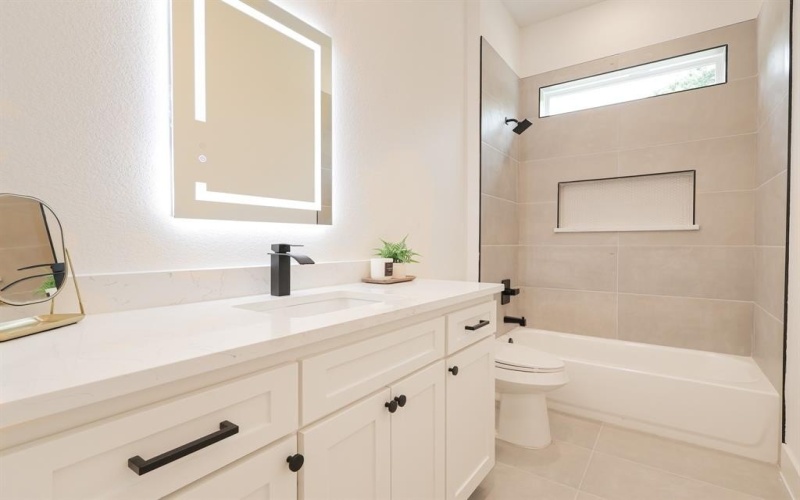 5416 Carver Drive, Fort Worth, TX 76107, 4 Bedrooms Bedrooms, ,2 BathroomsBathrooms,Residential,For Sale,5416 Carver Drive,0,21045727