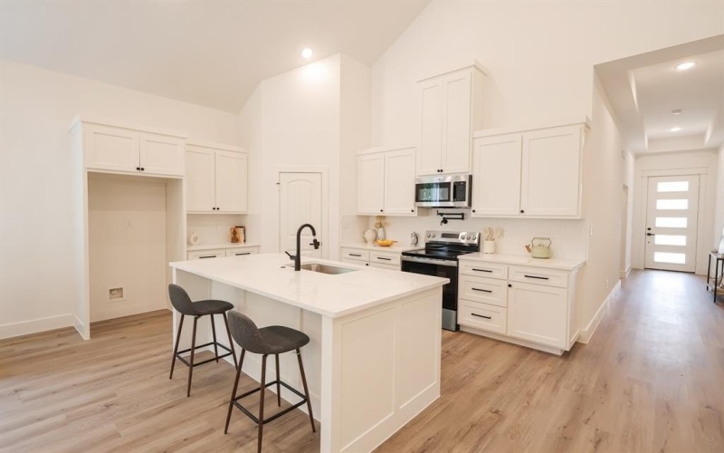 5416 Carver Drive, Fort Worth, TX 76107, 4 Bedrooms Bedrooms, ,2 BathroomsBathrooms,Residential,For Sale,5416 Carver Drive,0,21045727