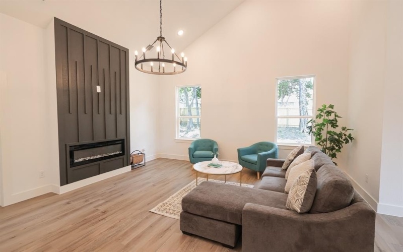 5416 Carver Drive, Fort Worth, TX 76107, 4 Bedrooms Bedrooms, ,2 BathroomsBathrooms,Residential,For Sale,5416 Carver Drive,0,21045727