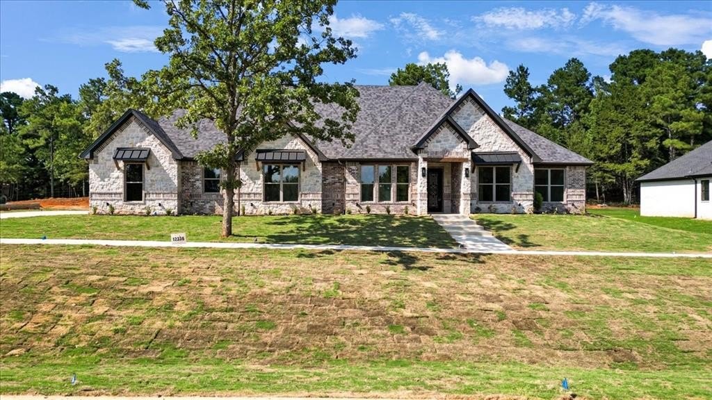12336 Oak Grove Drive, Tyler, TX 75706, 4 Bedrooms Bedrooms, ,3 BathroomsBathrooms,Residential,For Sale,12336 Oak Grove Drive,0,21045799