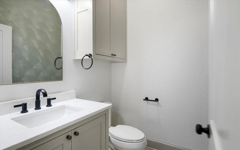 12336 Oak Grove Drive, Tyler, TX 75706, 4 Bedrooms Bedrooms, ,3 BathroomsBathrooms,Residential,For Sale,12336 Oak Grove Drive,0,21045799