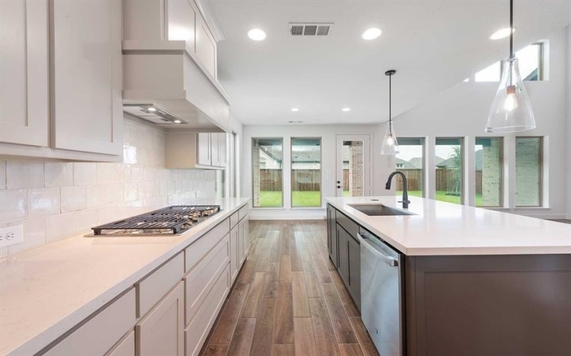 2409 Seth Drive, Midlothian, TX 76065, 4 Habitaciones Habitaciones , ,3 BañosBaños,Residential,En Venta,2409 Seth Drive,0,21046007