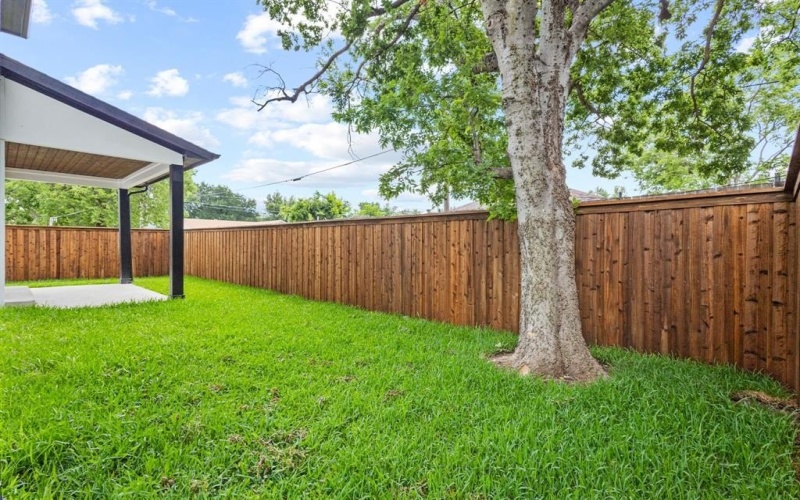 1706 Homeland Street, Dallas, TX 75212, 5 Bedrooms Bedrooms, ,5 BathroomsBathrooms,Residential,For Sale,1706 Homeland Street,0,21046074