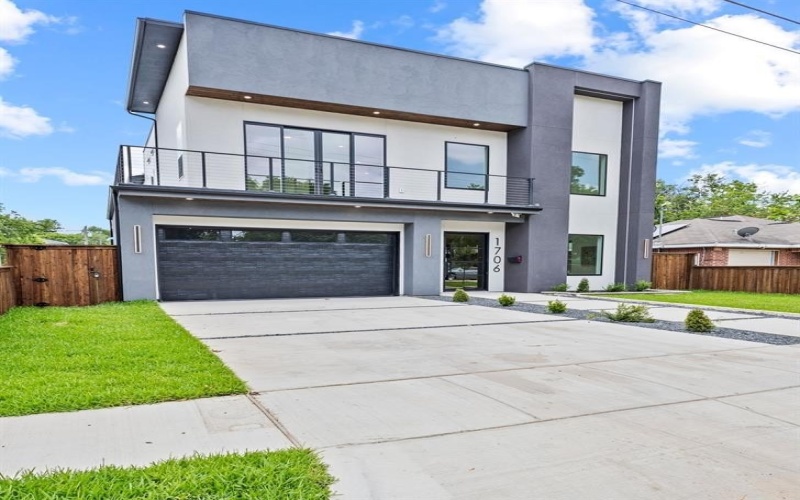 1706 Homeland Street, Dallas, TX 75212, 5 Bedrooms Bedrooms, ,5 BathroomsBathrooms,Residential,For Sale,1706 Homeland Street,0,21046074