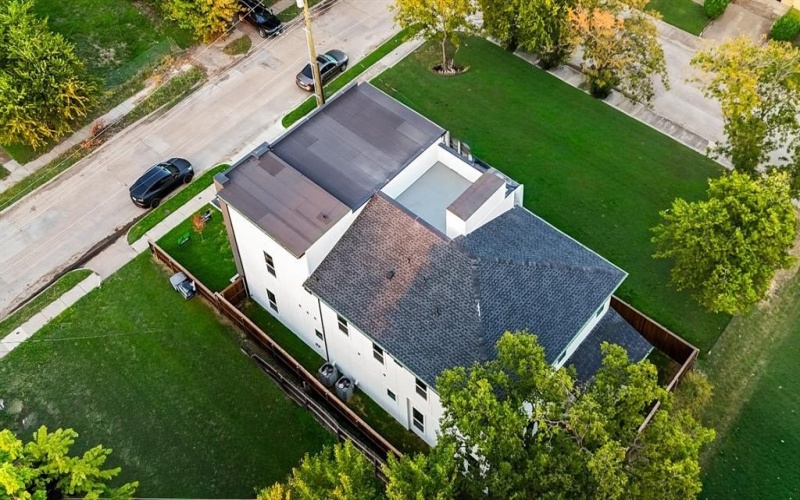 1706 Homeland Street, Dallas, TX 75212, 5 Bedrooms Bedrooms, ,5 BathroomsBathrooms,Residential,For Sale,1706 Homeland Street,0,21046074