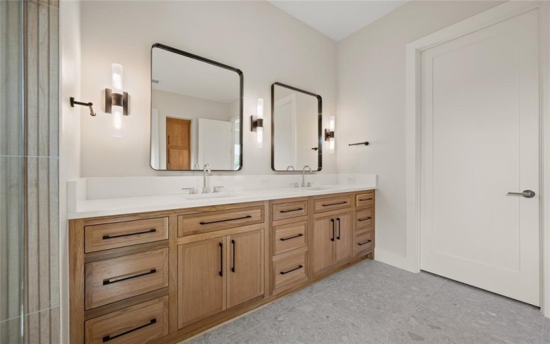537 Sage Valley Drive, Richardson, TX 75080, 4 Bedrooms Bedrooms, ,5 BathroomsBathrooms,Residential,For Sale,537 Sage Valley Drive,0,21046115