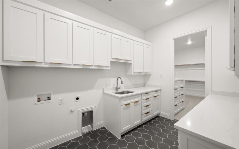 14528 Capridge Road, Fort Worth, TX 76008, 4 Habitaciones Habitaciones , ,5 BañosBaños,Residential,En Venta,14528 Capridge Road,0,21046123