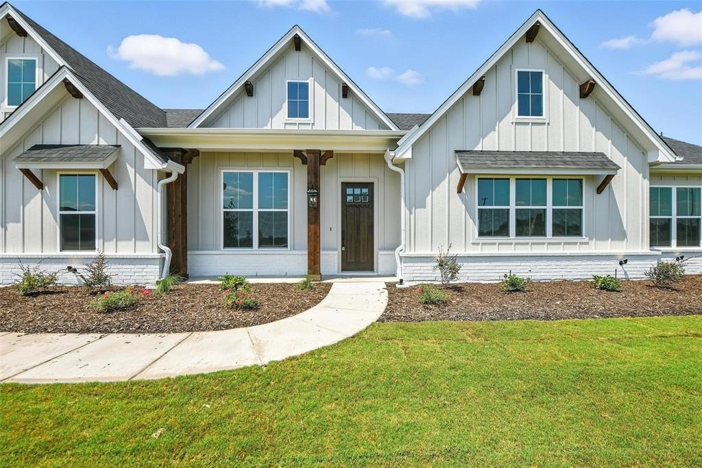 100 Rocky Top, Reno, TX 76020, 3 Bedrooms Bedrooms, ,2 BathroomsBathrooms,Residential,For Sale,100 Rocky Top,0,21046141
