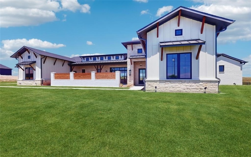 513 Royal Santana Run, Weatherford, TX 76087, 4 Bedrooms Bedrooms, ,5 BathroomsBathrooms,Residential,For Sale,513 Royal Santana Run,0,21046154