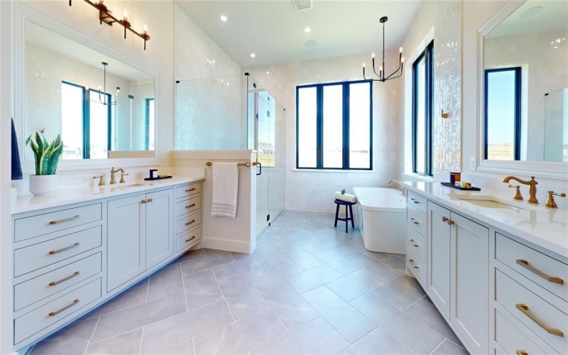 513 Royal Santana Run, Weatherford, TX 76087, 4 Bedrooms Bedrooms, ,5 BathroomsBathrooms,Residential,For Sale,513 Royal Santana Run,0,21046154
