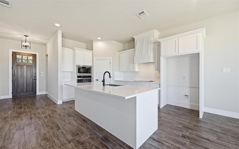 650 Sanger Drive, Springtown, TX 76082, 4 Bedrooms Bedrooms, ,2 BathroomsBathrooms,Residential,For Sale,650 Sanger Drive,0,21046174