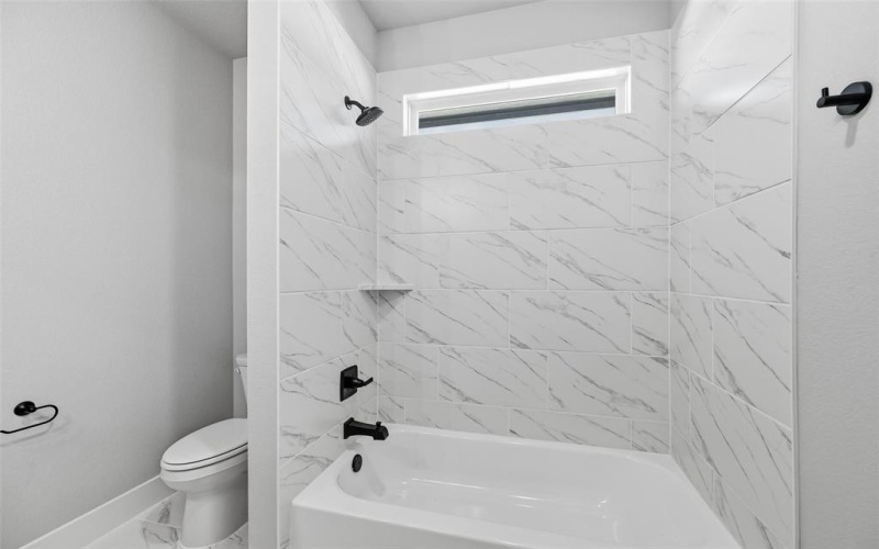 650 Sanger Drive, Springtown, TX 76082, 4 Bedrooms Bedrooms, ,2 BathroomsBathrooms,Residential,For Sale,650 Sanger Drive,0,21046174